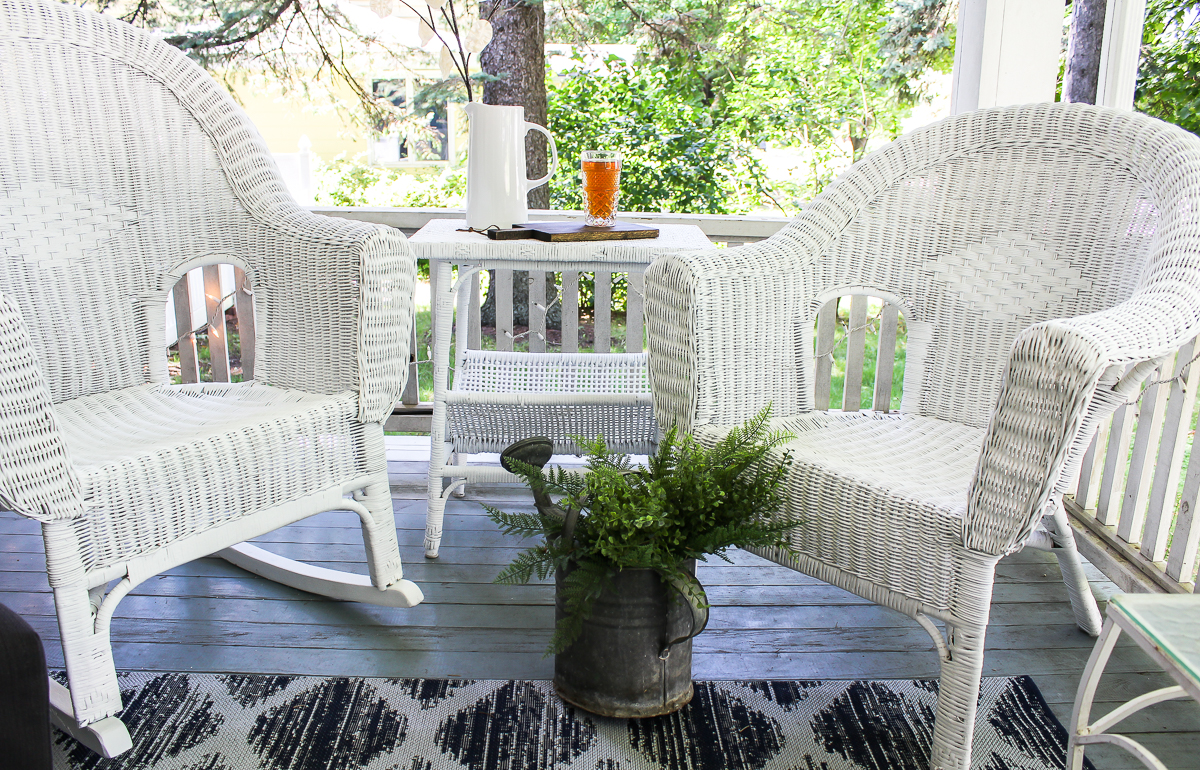 Feature Image Wicker Chairs