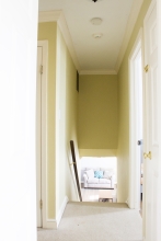 how-to-paint-stairwell Before